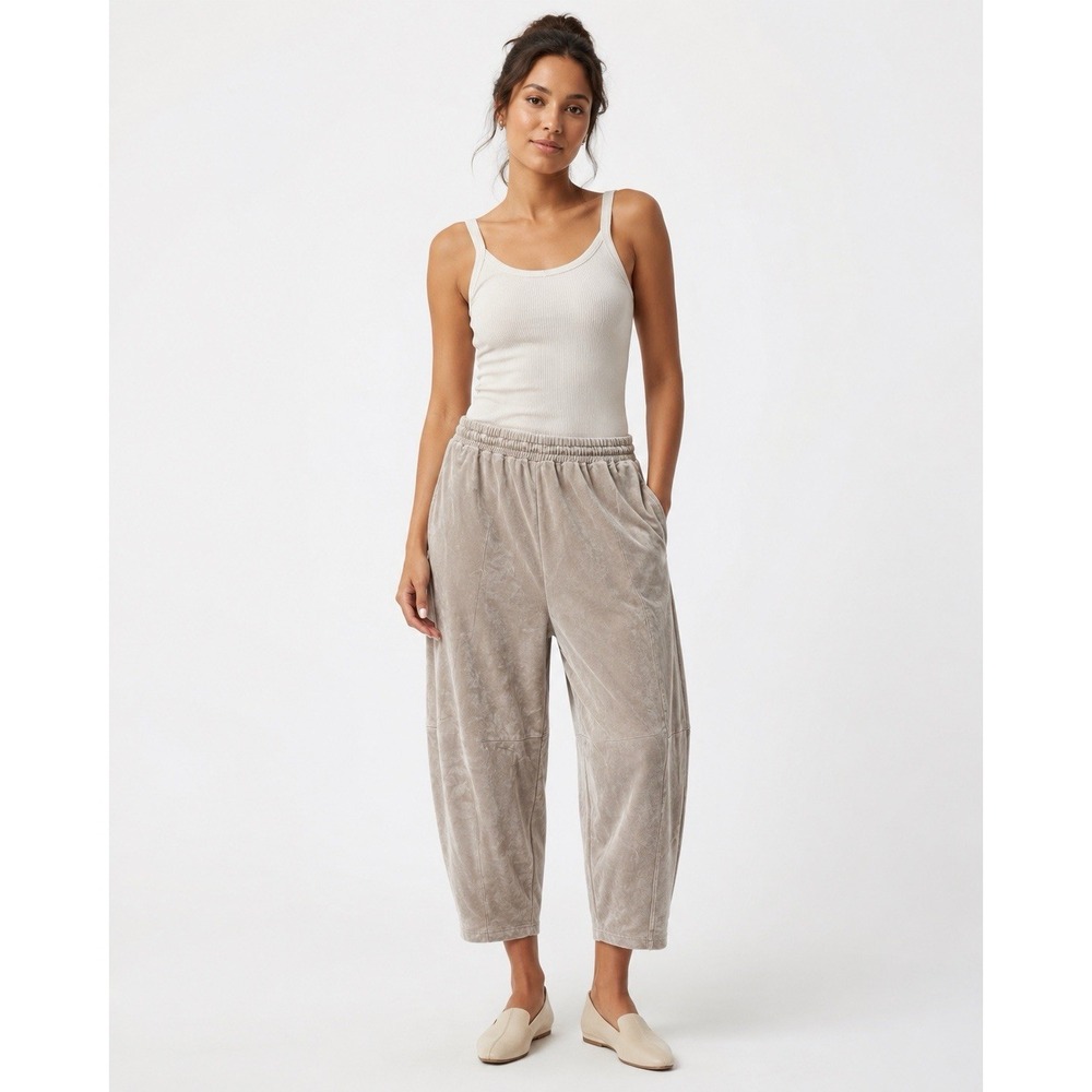 NWT Sewn + Seen Women's L Taupe Pull-On Barrel Leg Pants